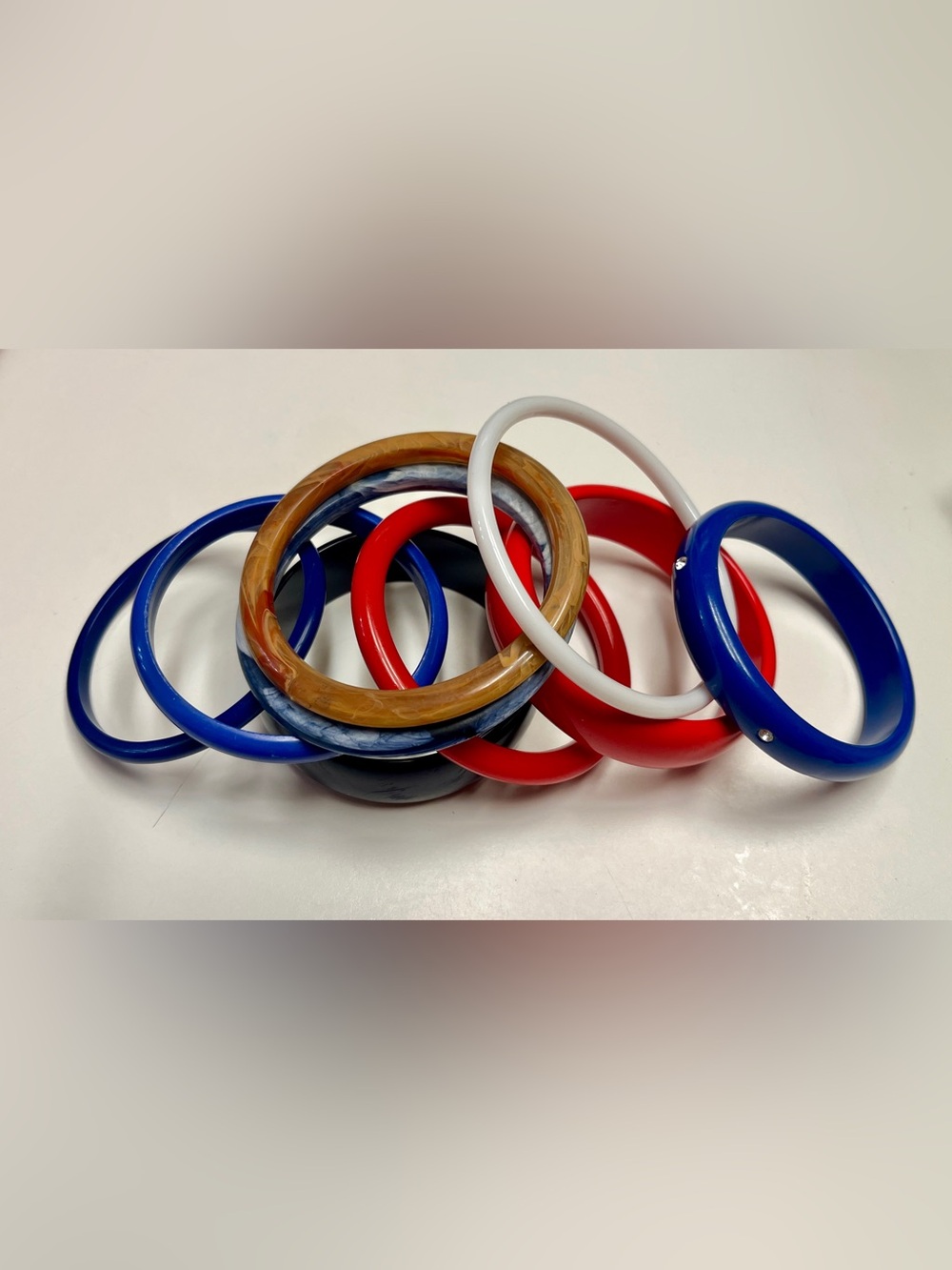 Set of 9 Vintage Bangles Red White Blue lucite plastic
